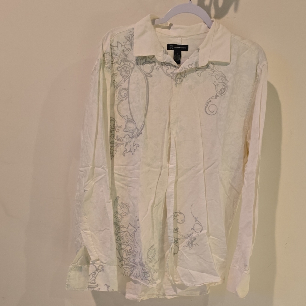 Axcess White Shirt with Blue Pattern